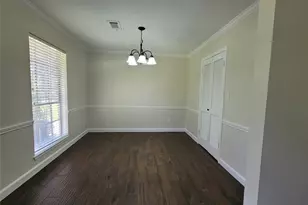 9322 Fairdale Ln, Houston, TX 77063 - Photo 4