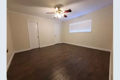 9322 Fairdale Lane, Houston, TX 77063 - Photo 10