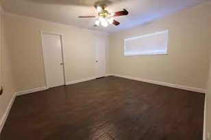 9322 Fairdale Ln, Houston, TX 77063 - Photo 10