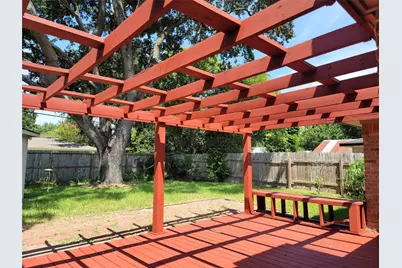9322 Fairdale Lane, Houston, TX 77063 - Photo 16