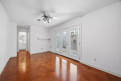939 Colorado Street #20, Houston, TX 77007 - Photo 8