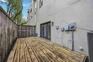 939 Colorado St, Houston, TX 77007 - Photo 38