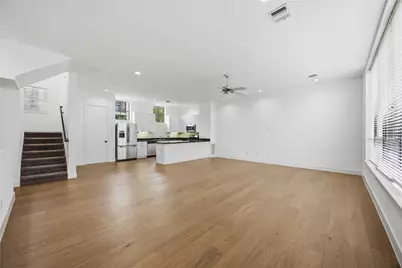 939 Colorado Street #20, Houston, TX 77007 - Photo 12