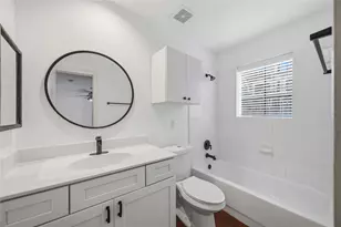 939 Colorado St, Houston, TX 77007 - Photo 12