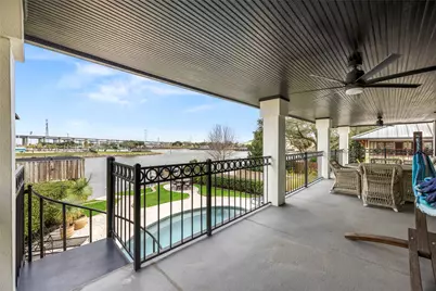 221 Blue Point Road, Clear Lake Shores, TX 77565 - Photo 20