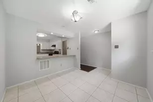 99 Summer Crest Cir, The Woodlands, TX 77381 - Photo 6