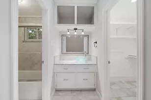 99 Summer Crest Cir, The Woodlands, TX 77381 - Photo 18