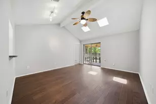 99 Summer Crest Cir, The Woodlands, TX 77381 - Photo 14