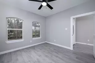 1920 Rollingwood Dr, Huntsville, TX 77340 - Photo 28