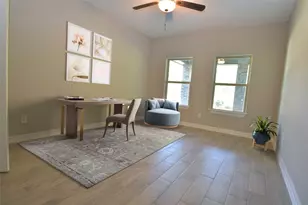 1920 Rollingwood Dr, Huntsville, TX 77340 - Photo 14