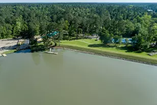 1920 Rollingwood Dr, Huntsville, TX 77340 - Photo 40