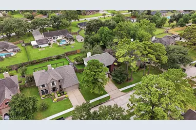 2413 Piney Woods Drive, Pearland, TX 77581 - Photo 28