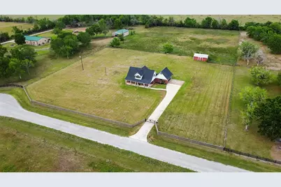 602 Cedar Creek Drive, Needville, TX 77461 - Photo 2