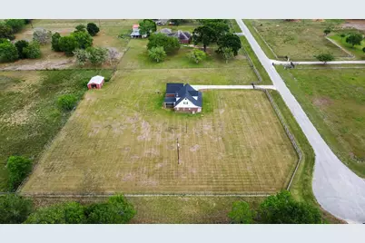 602 Cedar Creek Drive, Needville, TX 77461 - Photo 10