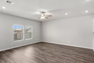 3544 Atlas Pt Ln, Angleton, TX 77515 - Photo 8