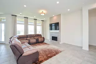 10714 Winding Green Dr, Humble, TX 77338 - Photo 8