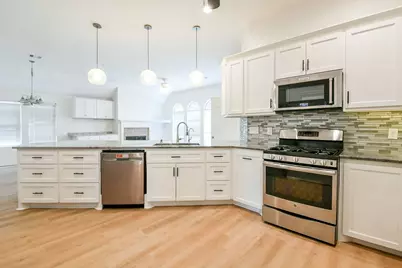 7915 Quail Meadow Drive, Houston, TX 77071 - Photo 8