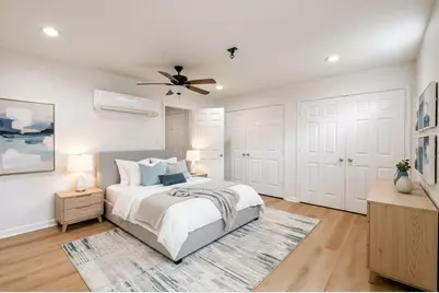 7915 Quail Meadow Drive, Houston, TX 77071 - Photo 10