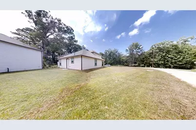 761 Plum Tree, Livingston, TX 77351 - Photo 24