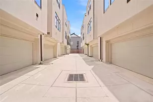 2108 Colorado St, Houston, TX 77007 - Photo 4