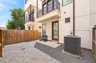 2108 Colorado St, Houston, TX 77007 - Photo 44