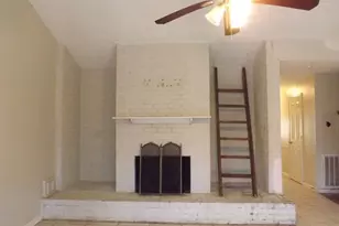 11810 Grapewood Dr, Houston, TX 77089 - Photo 2