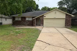 11810 Grapewood Dr, Houston, TX 77089 - Photo 1