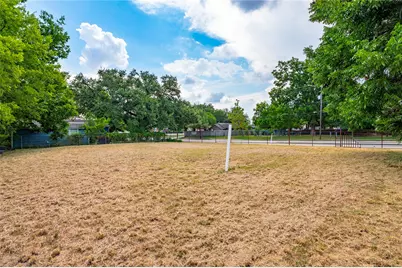 4503 Collingsworth Street, Houston, TX 77026 - Photo 6