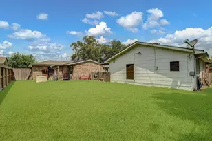120 Fern Ln, Highlands, TX 77562 - Photo 26