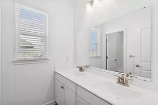 500 Cane Xing Lk Dr, Sealy, TX 77474 - Photo 22