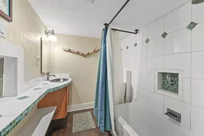 2524 Avenue Q 1/2, Galveston, TX 77550 - Photo 34