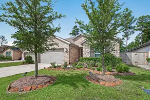 317 Royal Lily Trl, Montgomery, TX 77316 - Photo 2