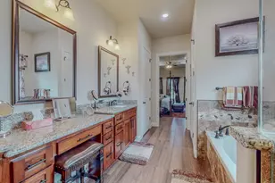 15360 Hercules Dr, Beaumont, TX 77713 - Photo 26