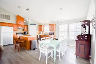 906 Meynig Dr, Crystal Beach, TX 77650 - Photo 16