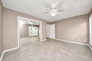 5005 Georgi Ln, Houston, TX 77092 - Photo 14