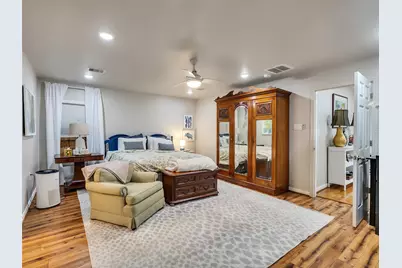 10309 Chesterfield Drive, Houston, TX 77051 - Photo 16