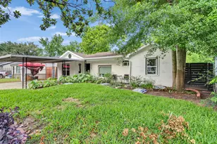 10309 Chesterfield Dr, Houston, TX 77051 - Photo 2