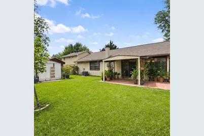 6823 La Violetta Drive, Houston, TX 77083 - Photo 10