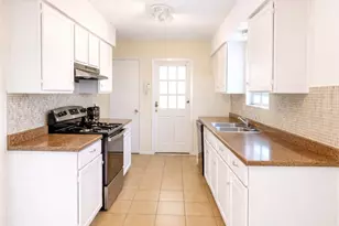6823 La Violetta Dr, Houston, TX 77083 - Photo 2
