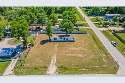 2134 County Road 5017, Cleveland, TX 77327 - Photo 24