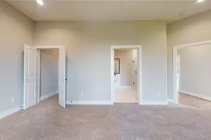 806 E 39th St, Houston, TX 77022 - Photo 22