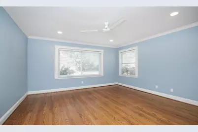 4809 Saxon Street, Bellaire, TX 77401 - Photo 22