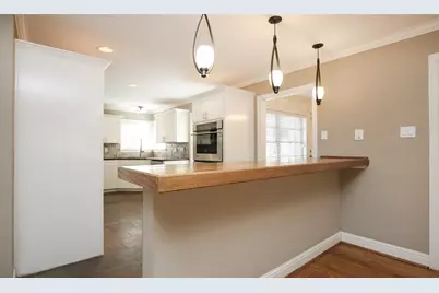 4809 Saxon Street, Bellaire, TX 77401 - Photo 10