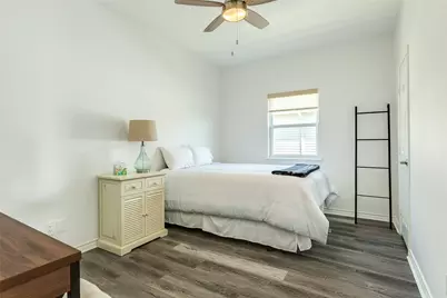 13817 Doubloon Avenue, Galveston, TX 77554 - Photo 28