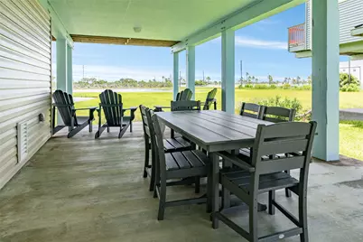 13817 Doubloon Avenue, Galveston, TX 77554 - Photo 10