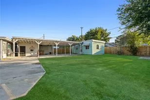 3731 Reveille St, Houston, TX 77087 - Photo 4