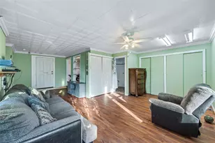 3731 Reveille St, Houston, TX 77087 - Photo 12