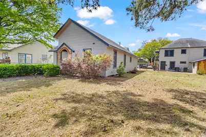 2629 W Main Street #1BD, Baytown, TX 77520 - Photo 8