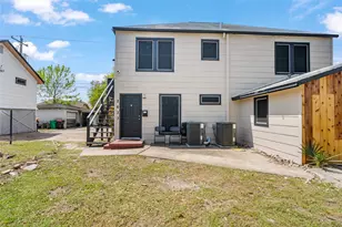 2629 W Main St, Baytown, TX 77520 - Photo 10