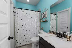 64 Winter Sunrise Cir, Tomball, TX 77375 - Photo 26